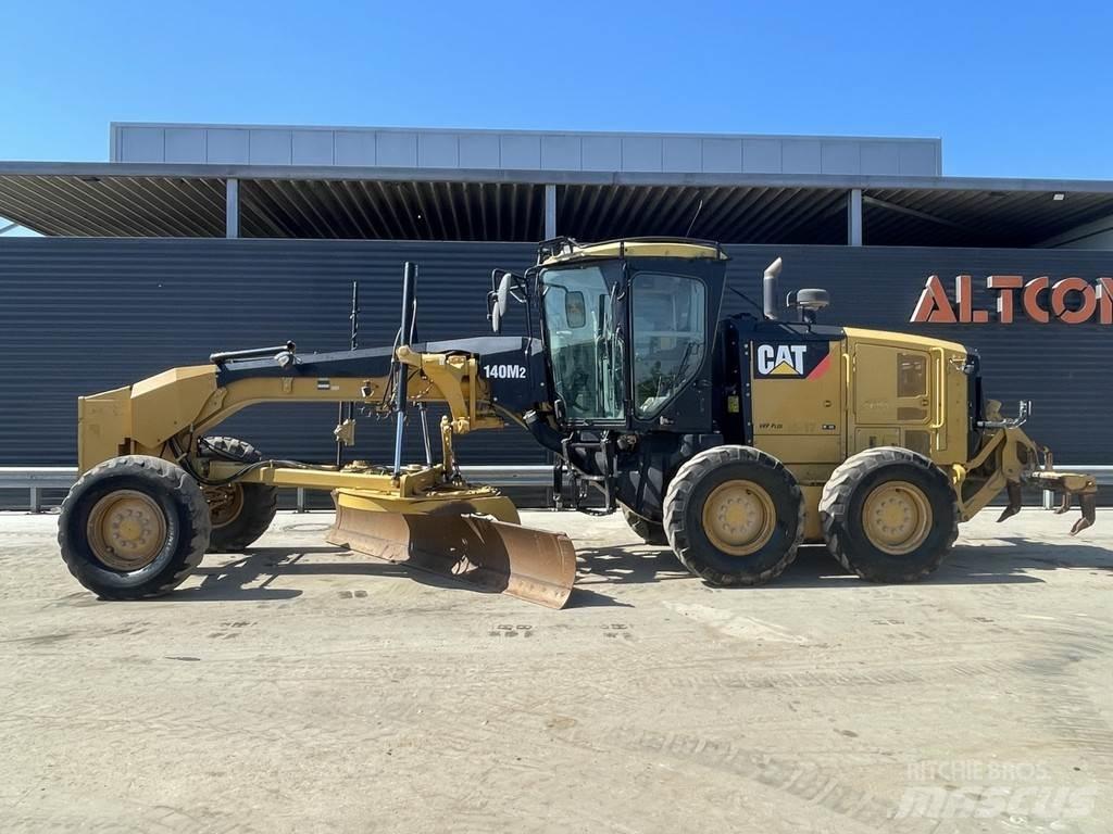 CAT 140 M2 Сортировочное оборудование