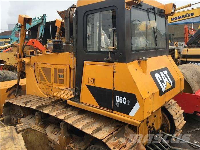 CAT D 6 G Гусеничные бульдозеры