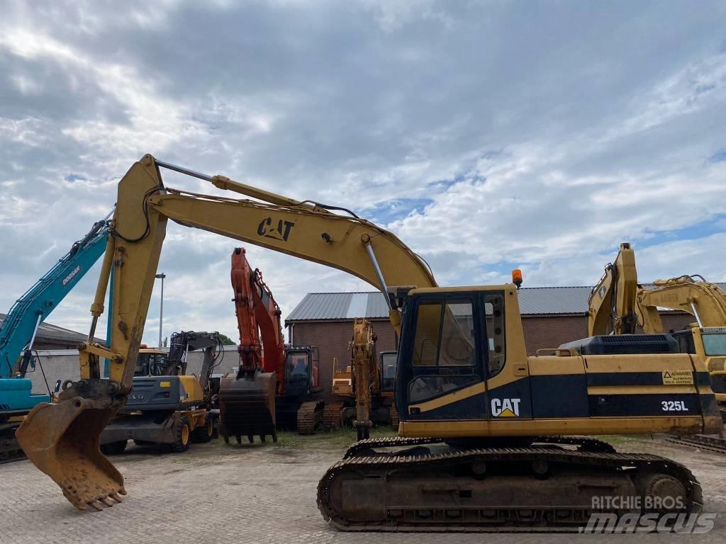 CAT 325 L Гусеничные экскаваторы