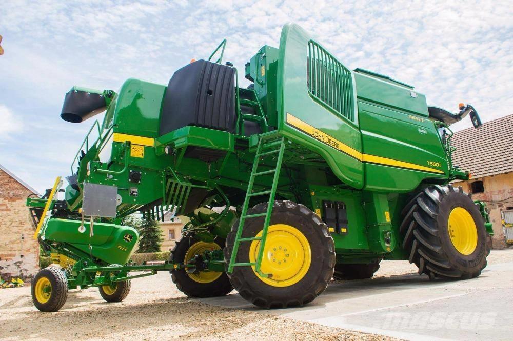 John Deere T 560 i Зерноуборочные комбайны
