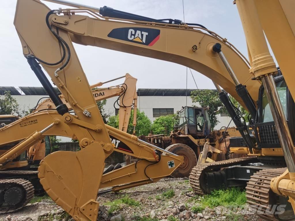 CAT 336 D2L Гусеничные экскаваторы