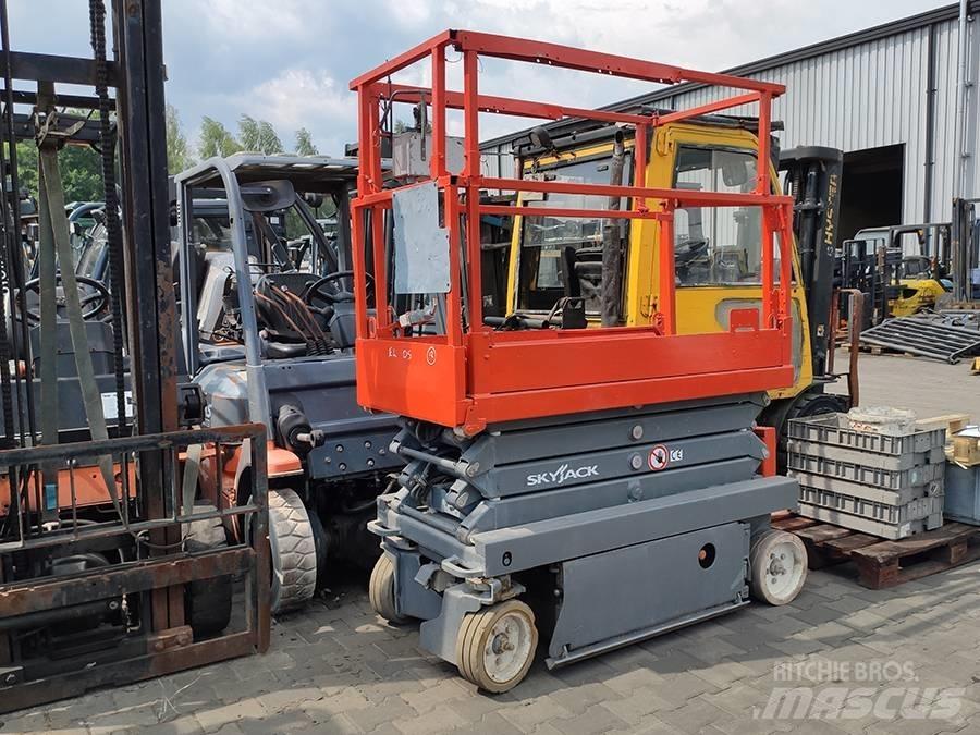 SkyJack SJ 3219 Ножничные подъемники