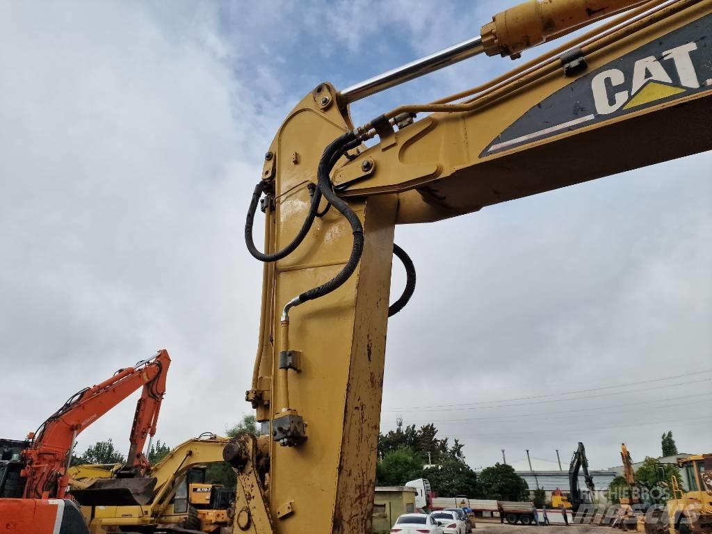 CAT 318 B L Гусеничные экскаваторы