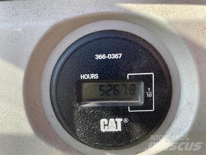 CAT 320FL Гусеничные экскаваторы