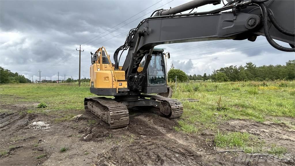 Volvo ECR 235EL Гусеничные экскаваторы
