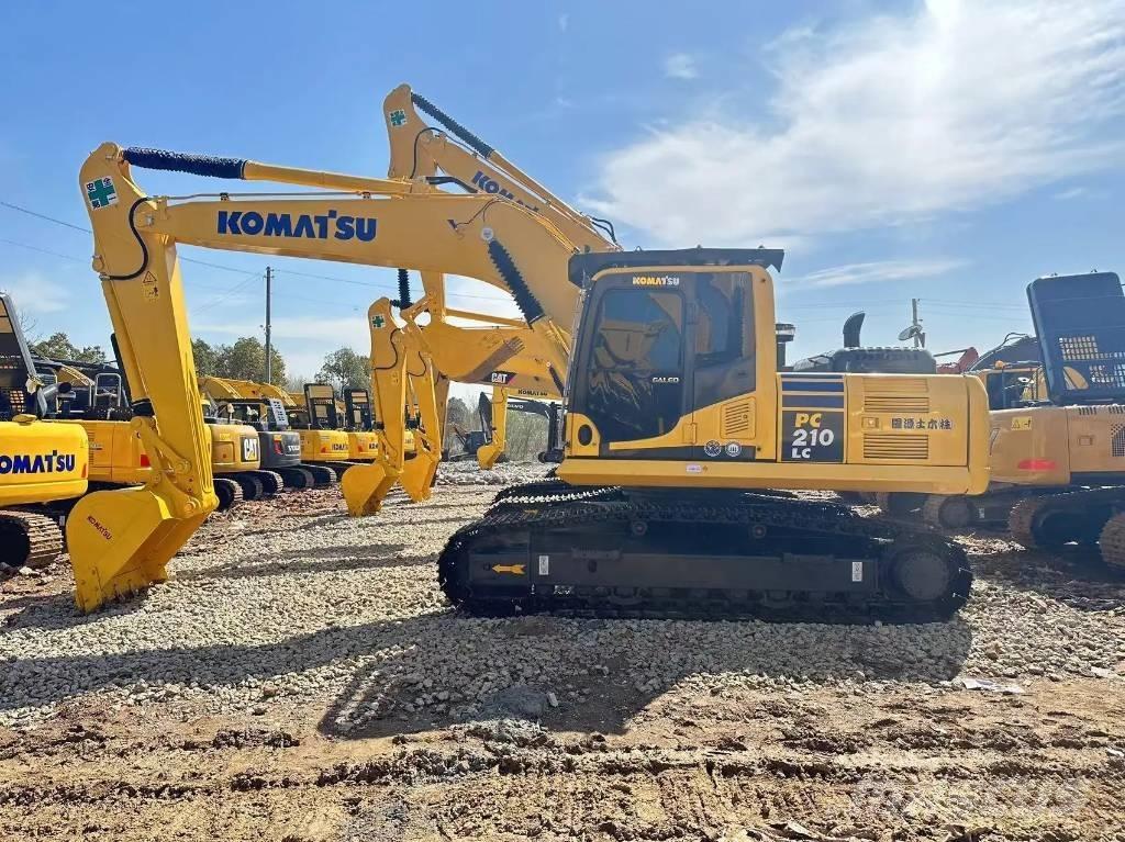 Komatsu PC 210-8 Гусеничные экскаваторы