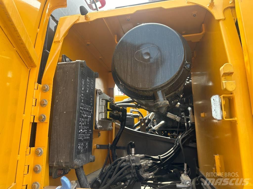 Volvo EC 250 D Гусеничные экскаваторы
