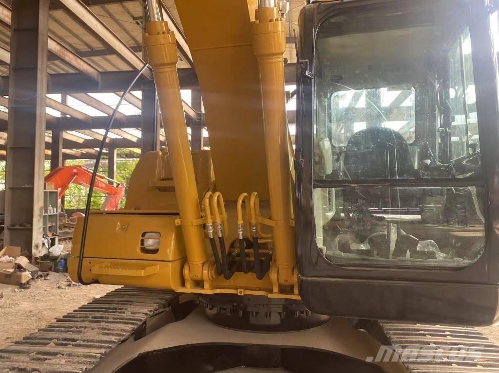 CAT 320 C Гусеничные экскаваторы