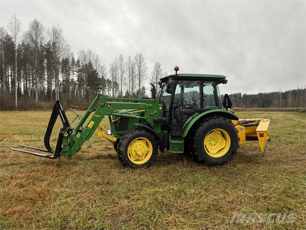 John Deere 5058E Коммунальные тракторы