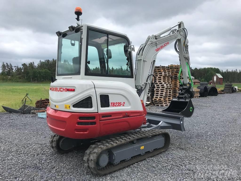 Takeuchi TB235-2 Мини-экскаваторы