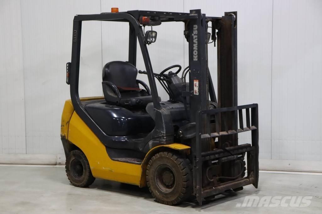 Komatsu FD18T-20 Дизельные погрузчики