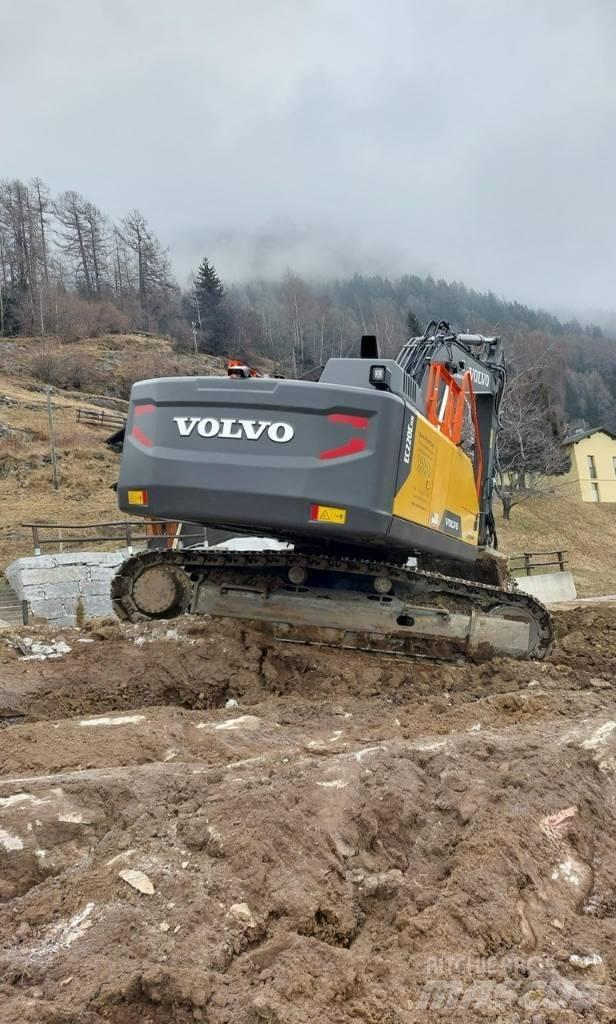 Volvo EC 220 E Гусеничные экскаваторы