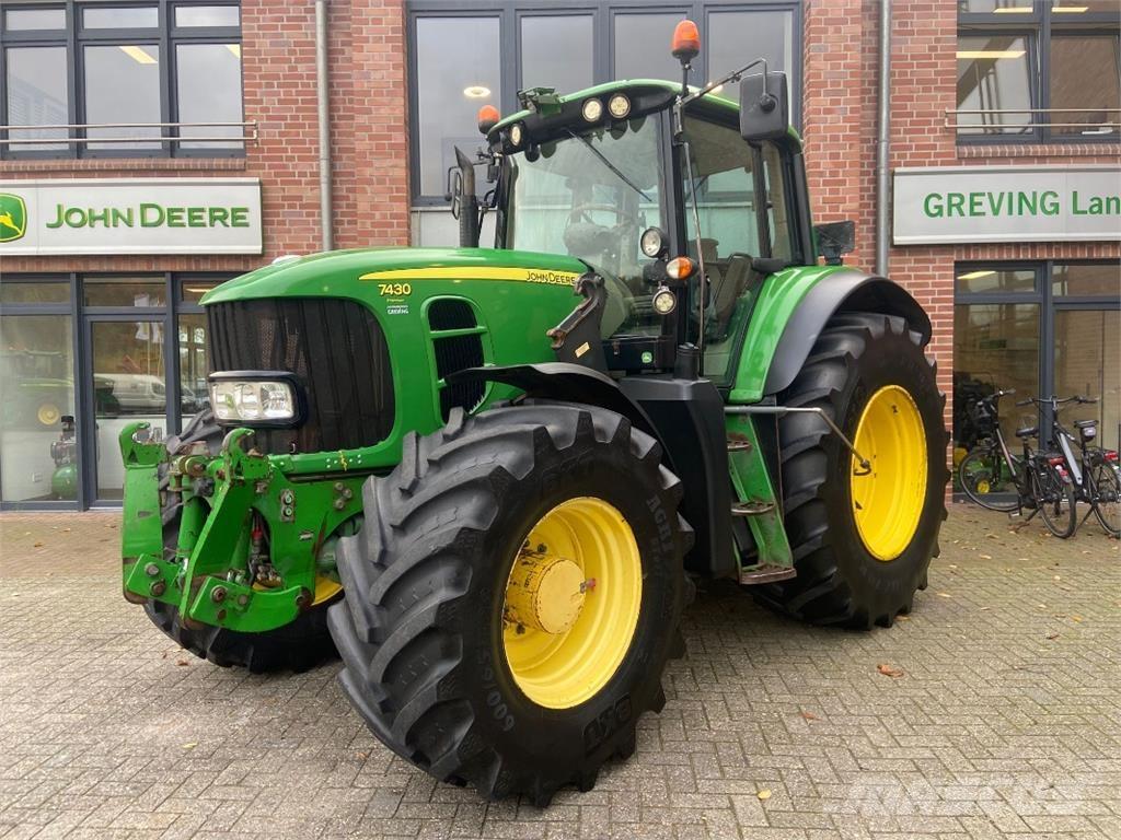 John Deere 7430 Трактора