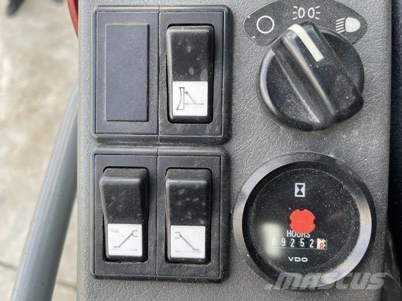 Volvo EW 140 B Колёсные экскаваторы