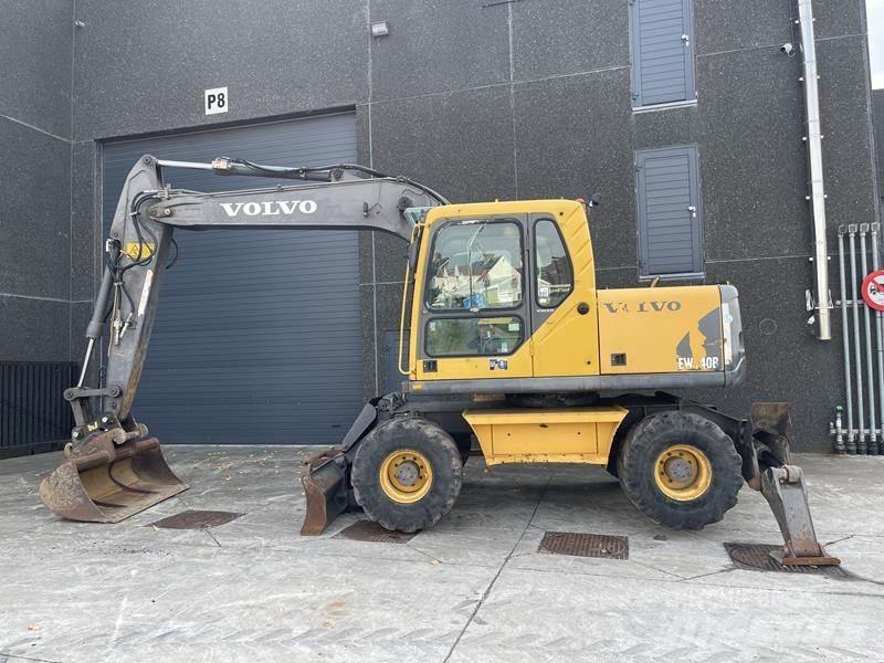 Volvo EW 140 B Колёсные экскаваторы