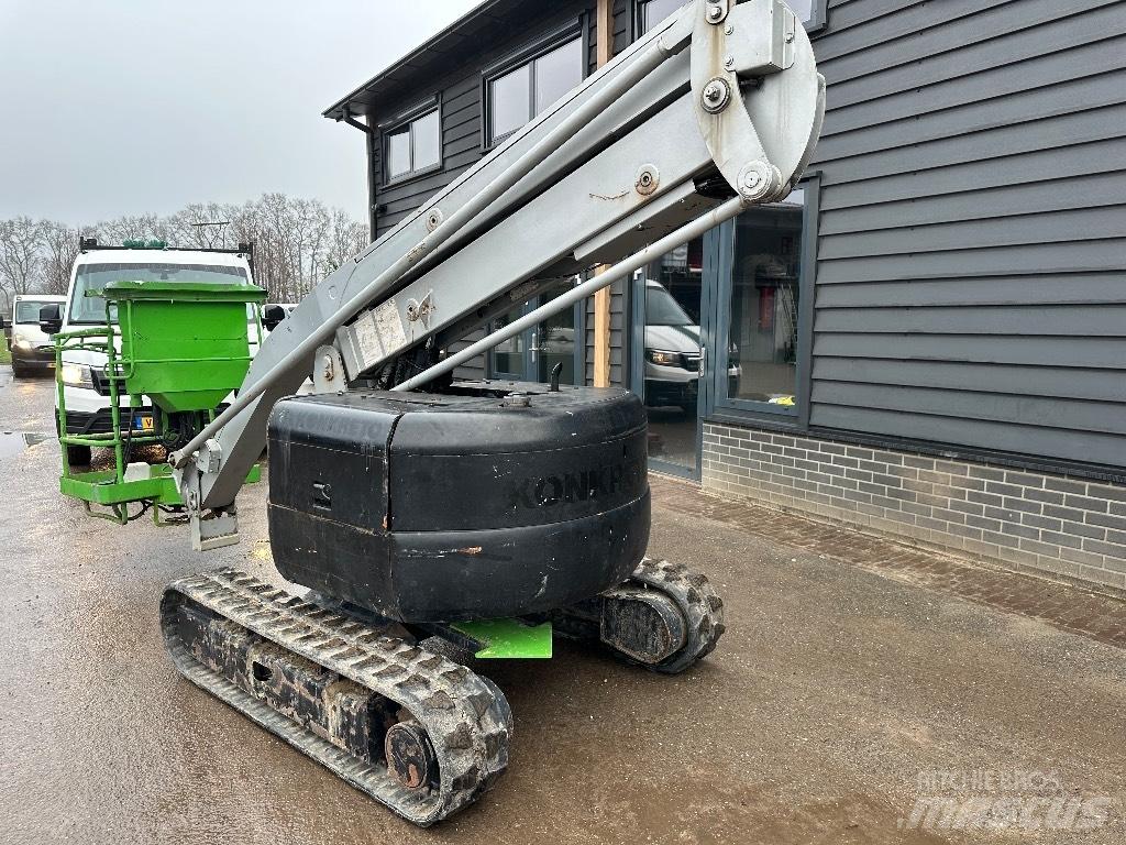 Hitachi HX 64 B Телескопические подъемники
