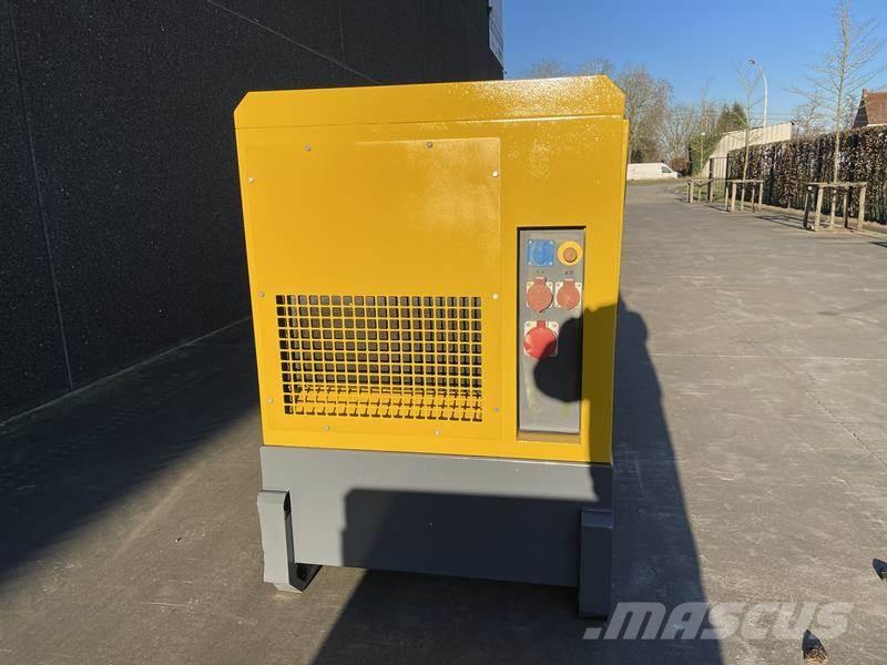 Atlas Copco QAS 60 Дизельные генераторы