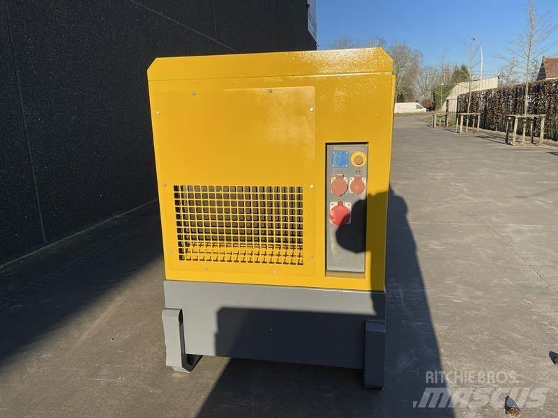 Atlas Copco QAS 60 Дизельные генераторы