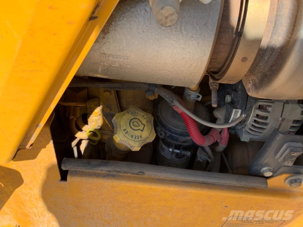 John Deere 750 K Гусеничные бульдозеры