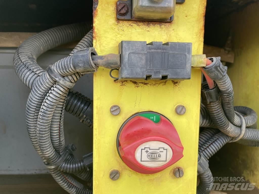 Ammann AP 240 Пневматические катки