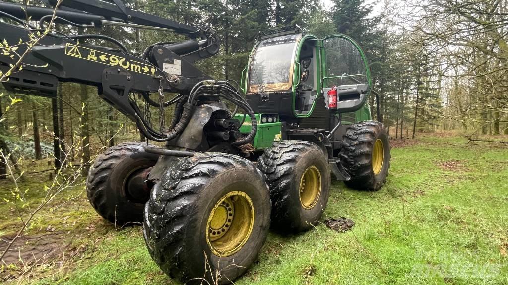 John Deere 1470 E Харвестеры