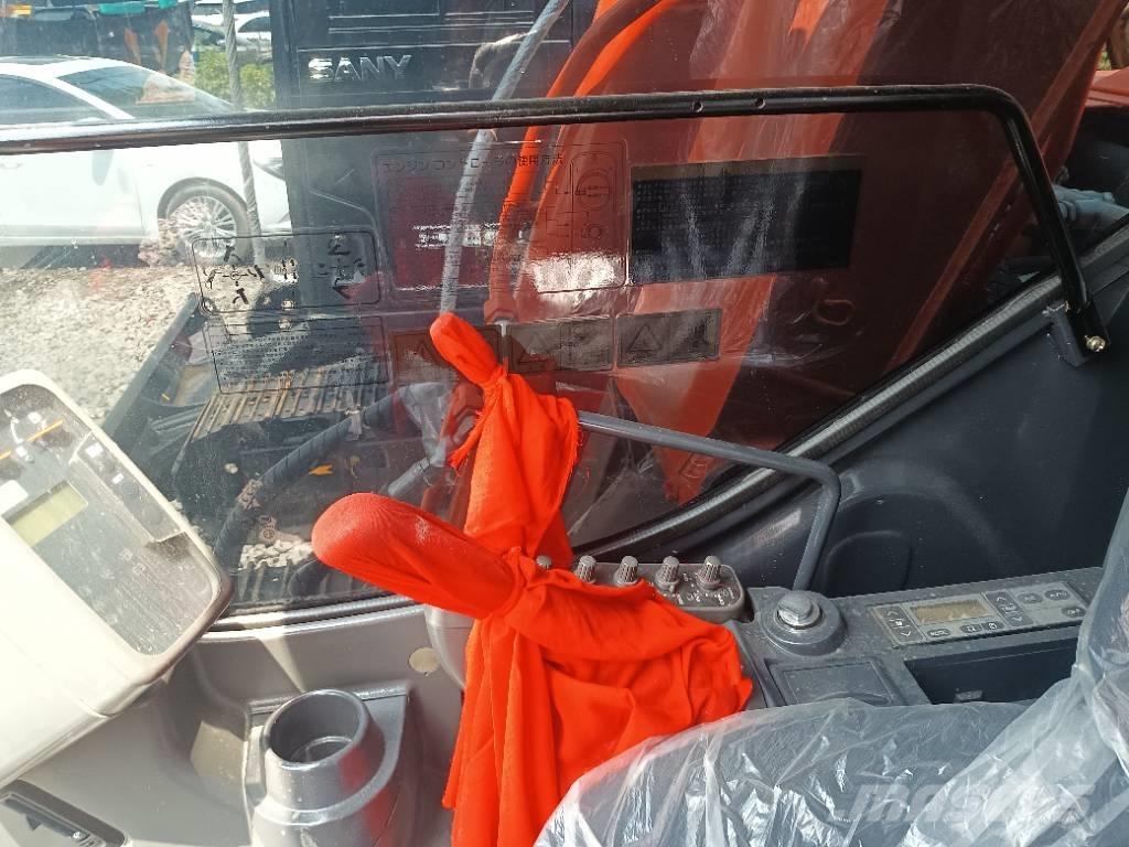 Hitachi ZX 70 Гусеничные экскаваторы