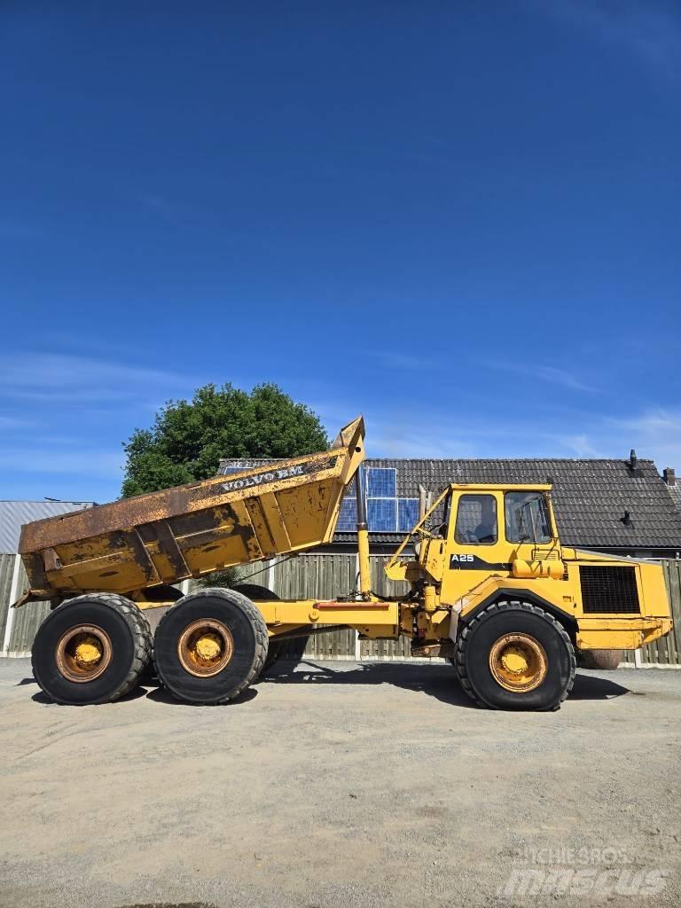 Volvo BM A 25 Шарнирно-сочленённые самосвалы