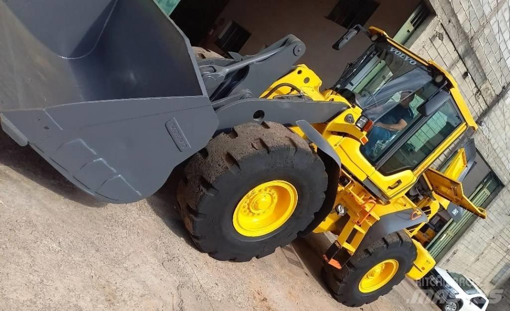 Volvo L 90 F Фронтальные погрузчики