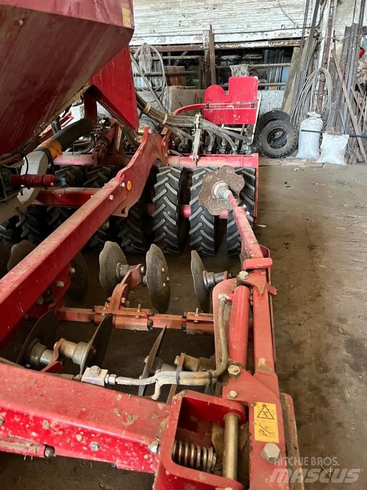 Horsch Pronto 3 DC Комбинированные сеялки