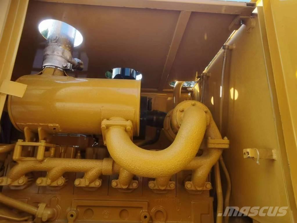 CAT 140H Грейдеры