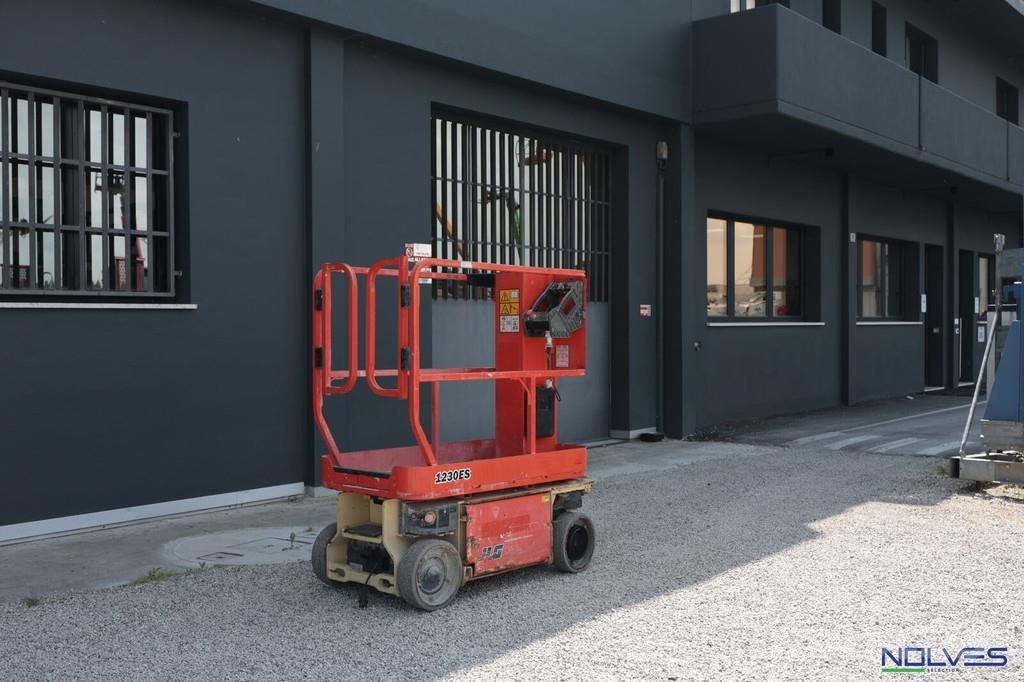 JLG 1230ES Разные подъемники и вышки