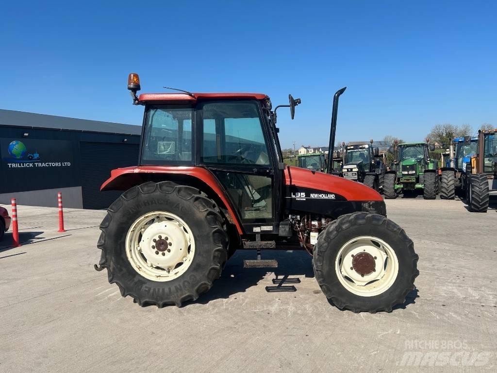 New Holland L 95 Трактора