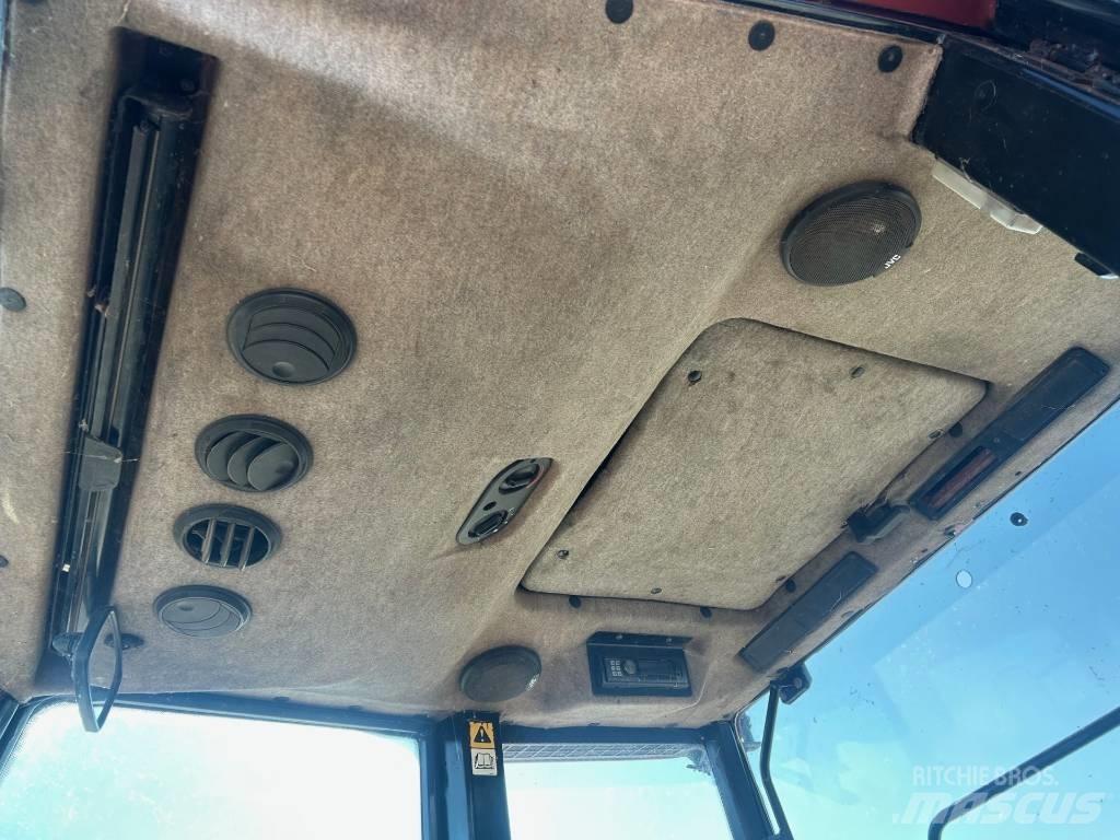 New Holland L 95 Трактора