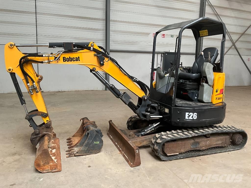 Bobcat E 26 EM Мини-экскаваторы