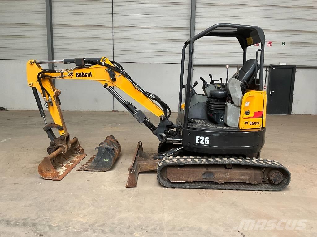Bobcat E 26 EM Мини-экскаваторы