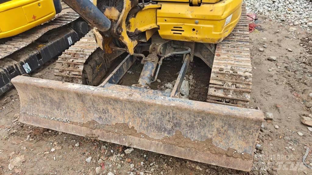 XCMG XE 35 U Мини-экскаваторы