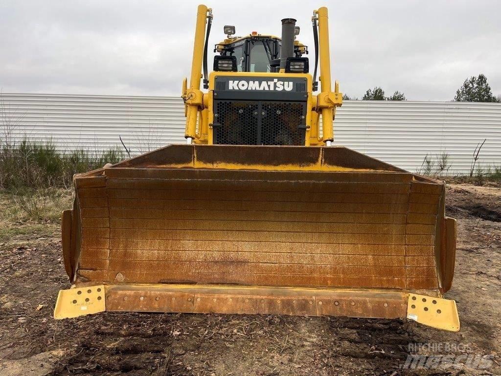 Komatsu D85EX-18 Гусеничные бульдозеры