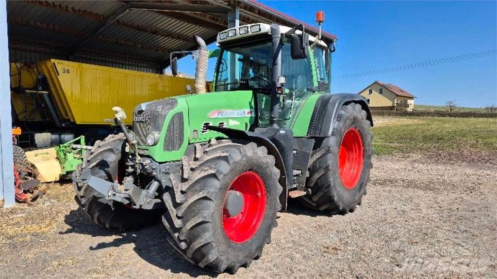 Fendt Vario 820 Трактора