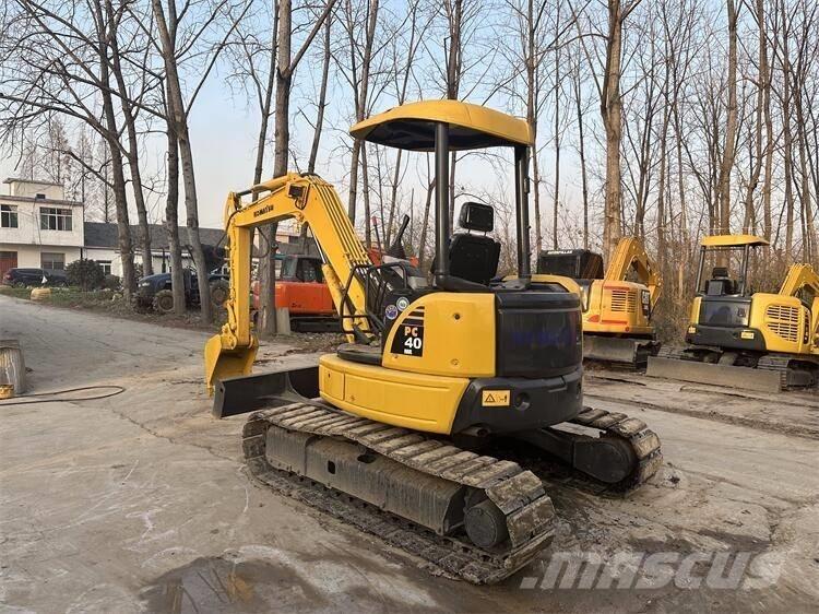 Komatsu Komatsu PC40 Гусеничные экскаваторы