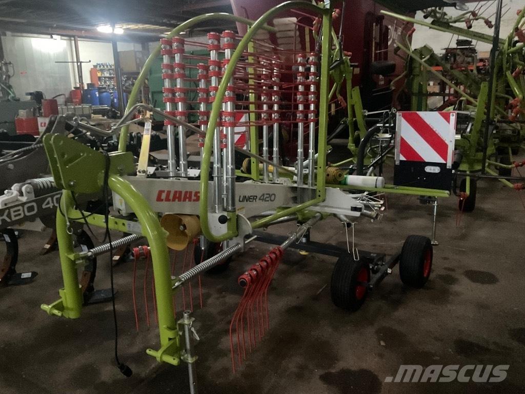 CLAAS Liner 420 Грабли-ворошилки