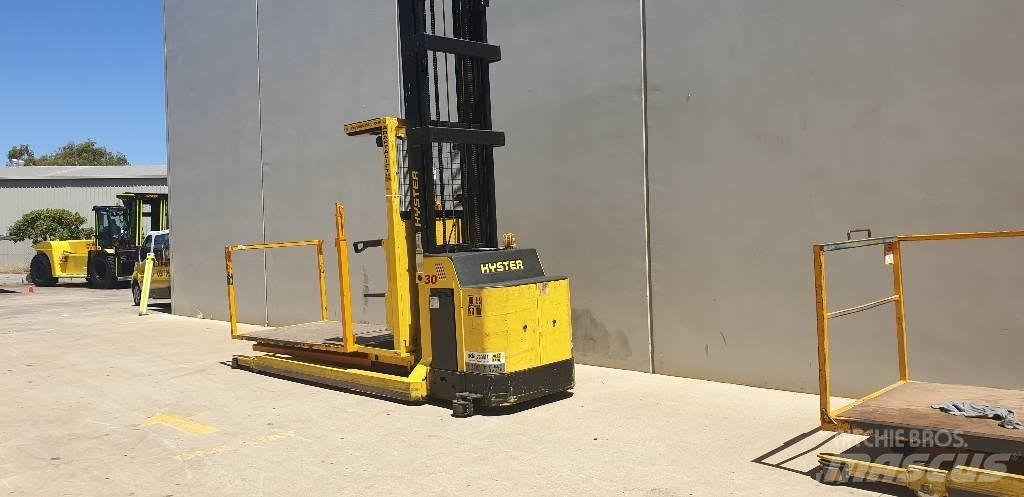 Hyster R30XMF2 Боковые погрузчики