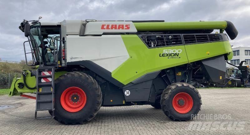 CLAAS LEXION 5300 Зерноуборочные комбайны