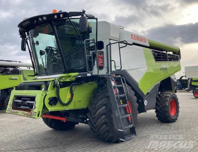 CLAAS LEXION 5300 Зерноуборочные комбайны