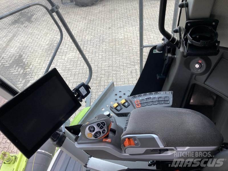 CLAAS LEXION 5300 Зерноуборочные комбайны