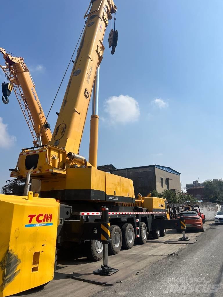TCM FD250 Телескопические погрузчики