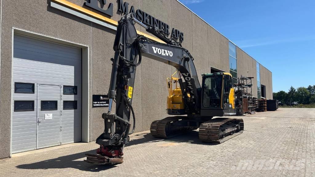 Volvo ECR 235 EL Гусеничные экскаваторы