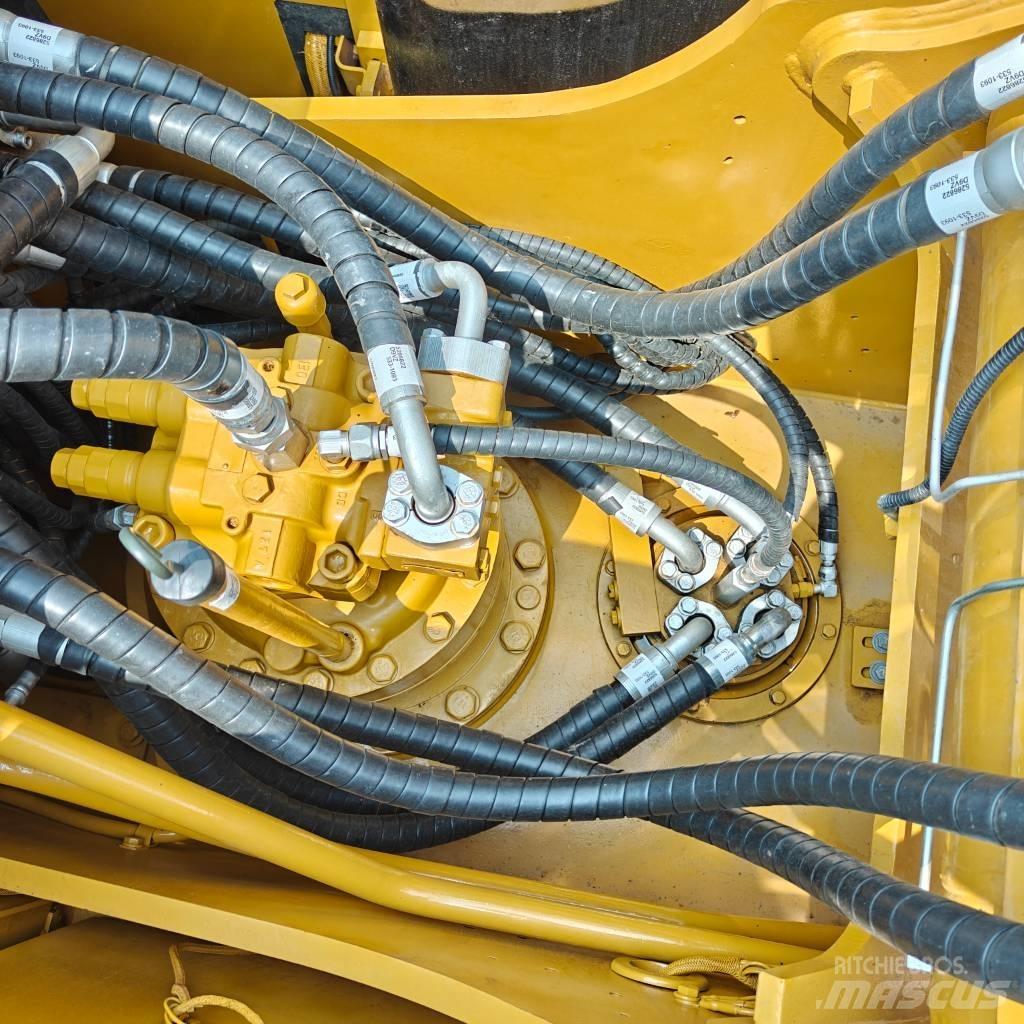 CAT 320D2L Гусеничные экскаваторы
