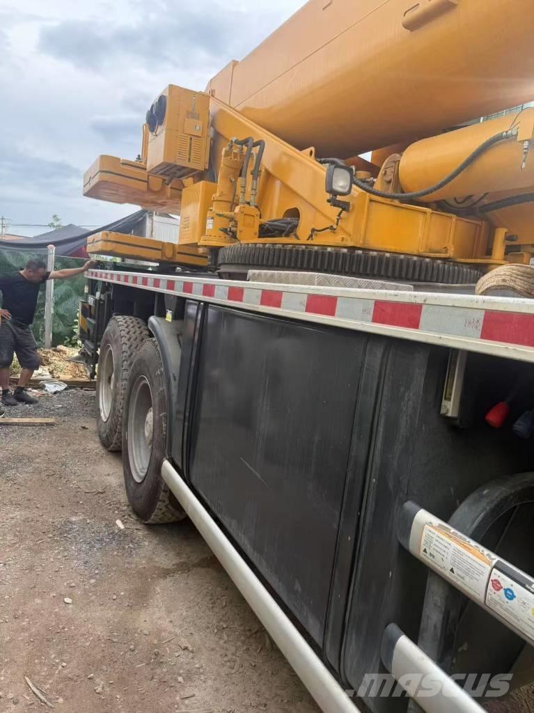 XCMG QY80K5C Автокраны