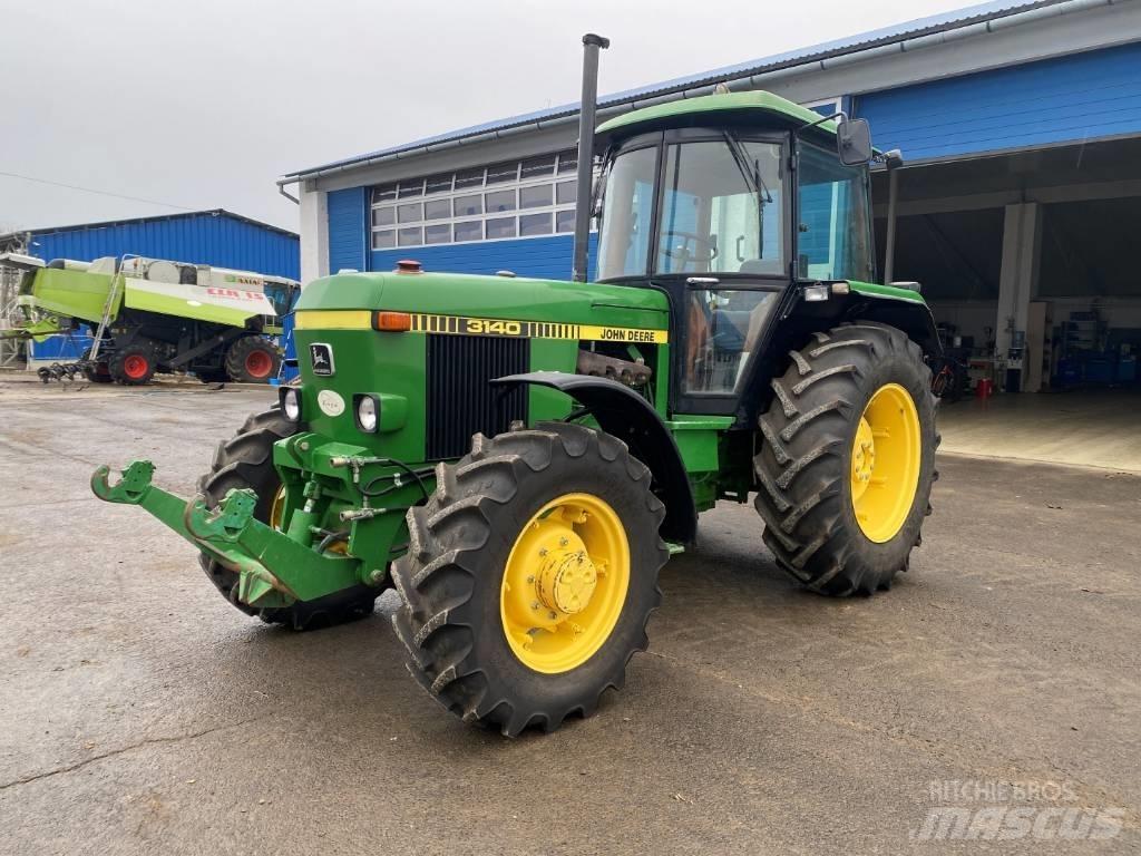 John Deere 3140 Трактора