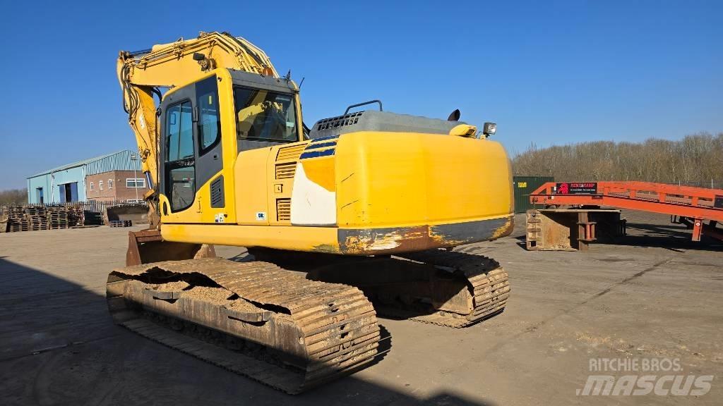 Komatsu PC 210 LC-8K Гусеничные экскаваторы